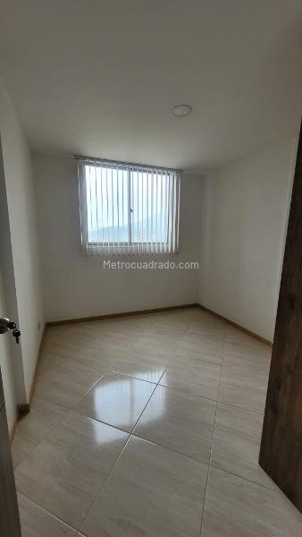 Apartamento Nuevo 2 Alcobas con Balcones y Vista en Portal de Ditaires - 3