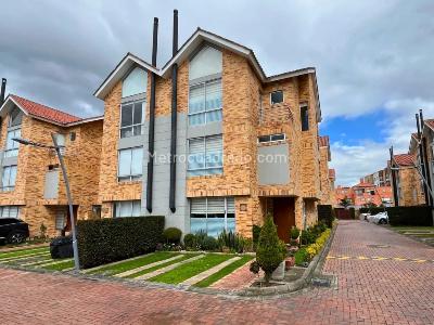 Casa en Venta, Pinares de Chia, Chía