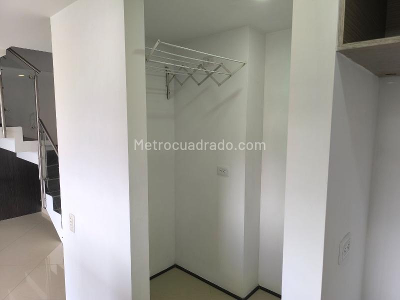 Luxury Duplex 2BR Apartment in Sabaneta (Las Vegas) - 7