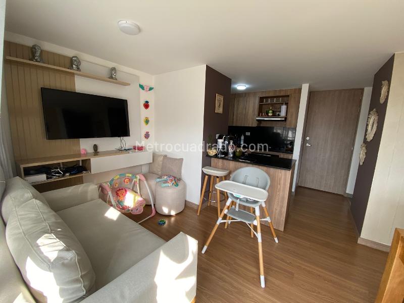 Apartamento nuevo moderno de 2 habitaciones en Sabaneta (Livorno de Toscana) - 2