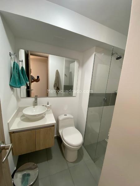 Apartamento nuevo moderno de 2 habitaciones en Sabaneta (Livorno de Toscana) - 5