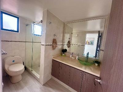 Casa de 3 alcobas en venta en Cedritos, Bogotá, 180 m² · foto 13 de 20