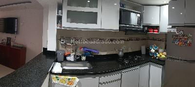 Apartamento en venta en El Plan, Bogotá · foto 2 de 13