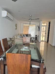 Casa de 4 alcobas en venta en Estadio, Girardot, 150 m² · foto 2 de 15