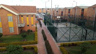 Casa de 3 alcobas en venta en Trébol Del Gualí Etapa I, Mosquera, 77 m² · foto 2 de 20