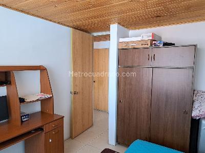 Apartamento en venta en Ciudad Alsacia, Bogotá · foto 9 de 15