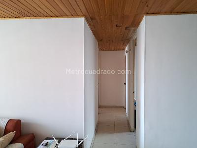 Apartamento en venta en Ciudad Alsacia, Bogotá · foto 6 de 15