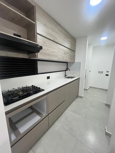 Modern 1BR Apartment with Private 20m² Terrace in La Montaña - 3