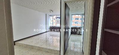Apartamento de 2 alcobas en venta en Chapinero, Bogotá, 63 m² · foto 10 de 18