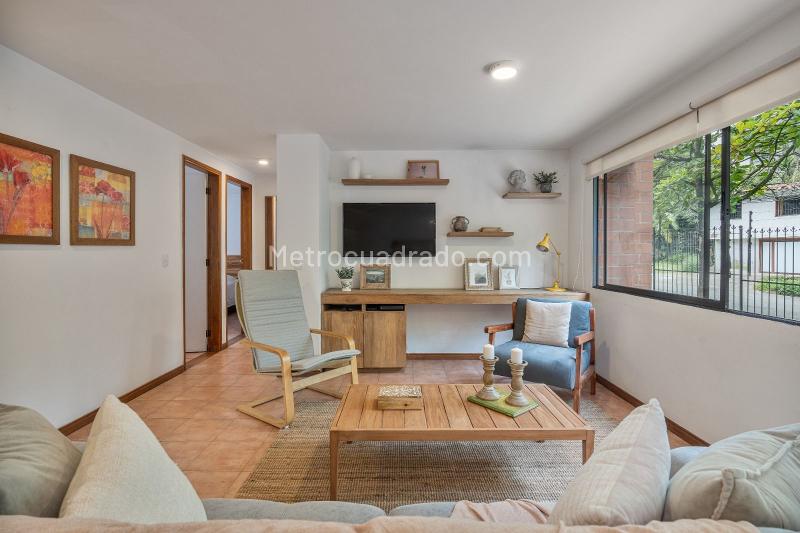 Apartamento Amplio de 3 Alcobas en El Poblado Nororiente - 3