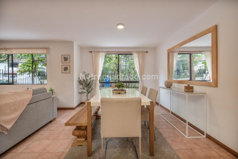 Apartamento Amplio de 3 Alcobas en El Poblado Nororiente - 6