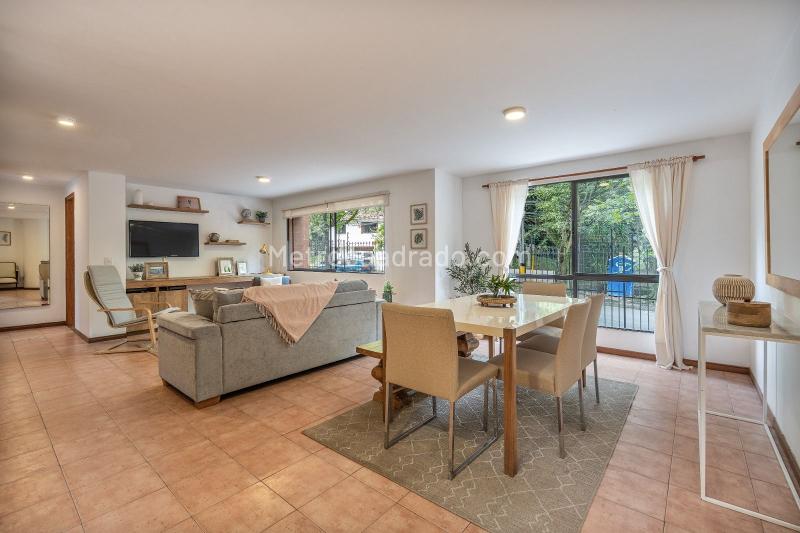 Apartamento Amplio de 3 Alcobas en El Poblado Nororiente - 7