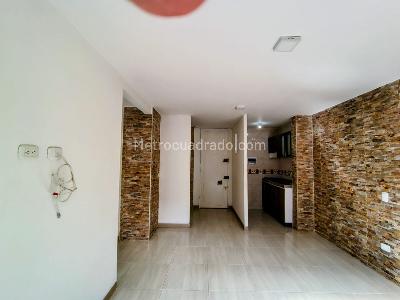 Apartamento en venta en Calvo Sur, Bogotá · foto 9 de 13