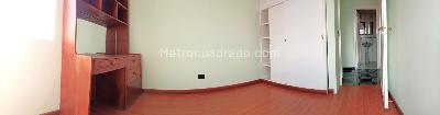 Apartamento de 3 alcobas en venta en Ingles Villa Mayor Bravo Paez Santa Lucia Claret Tunal Quiroga Venecia Madelena Villa Del Rio, Bogotá, 58 m² · foto 12 de 19