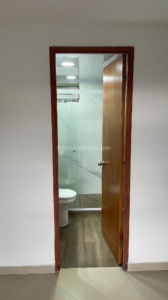 Remodeled 4BR Apartment for Rent in Suramérica, Itagüí - 8