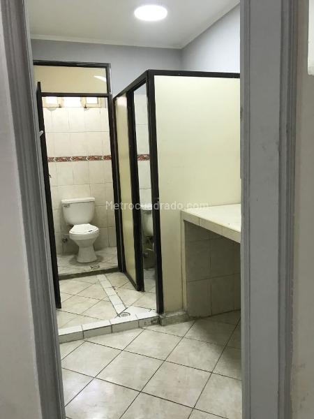 Casa Comercial Amplia en Los Angeles - 6