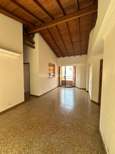 Apartamento de 4 Alcobas en Arriendo en El Poblado (San Diego) (90 m²) - 6