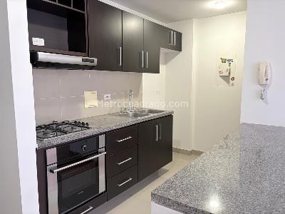 Apartaestudio en venta en Belalcazar, Bogotá, 55 m² · foto 3 de 12