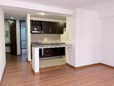 Apartaestudio en venta en Belalcazar, Bogotá, 55 m² · foto 2 de 12