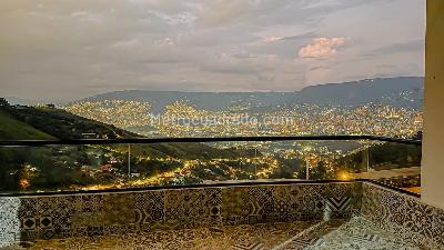 Casa de 4 alcobas en venta en Belen, Medellín, 650 m² · foto 15 de 20