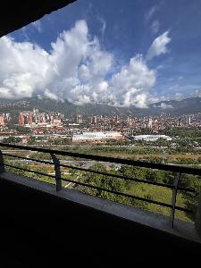Apartamento de 3 alcobas en venta en Urbanización La Vida Es Bella, Bello, 66 m² · foto 7 de 11