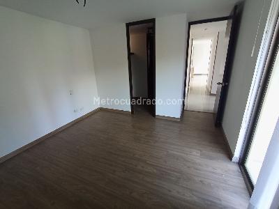 Apartamento de 3 alcobas en arriendo en Altos Del Poblado, Medellín, 90 m² · foto 14 de 20
