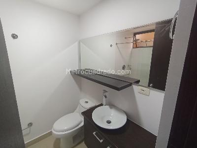 Apartamento de 3 alcobas en arriendo en Altos Del Poblado, Medellín, 90 m² · foto 19 de 20