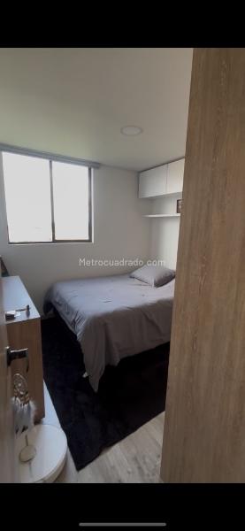 Spacious 2BR Apartment with Study in San Antonio de Pereira - 7