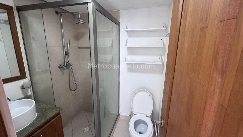 Cozy 3BR Apartment in Aves María (Torre Sinsonte) - 8