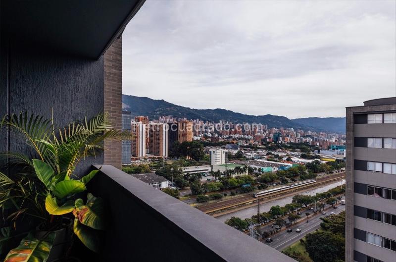 Beautiful 3BR Furnished Apartment in Santa Fe Guayabal - 4