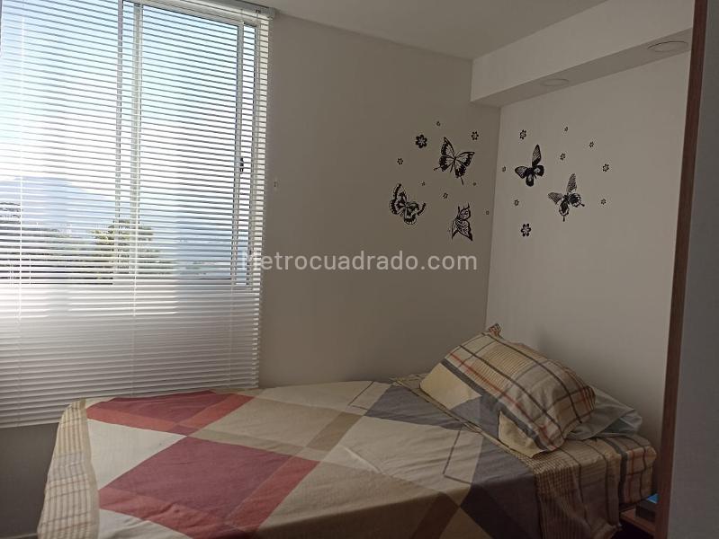 Apartamento Amoblado de 3 Habitaciones en Conjunto Natal - 9