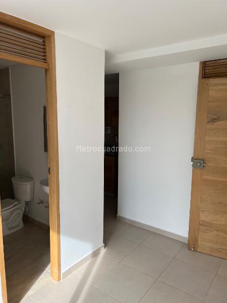 1BR Apartment with Office/Studio Area in Porvenir - 8