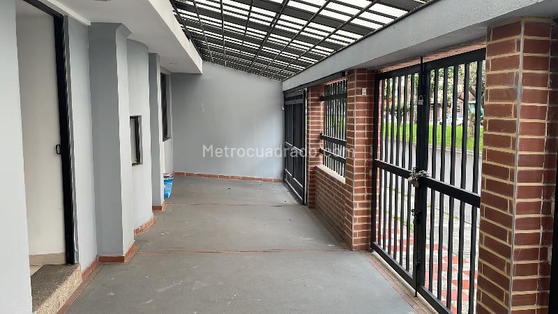Casa en Venta, SAN MIGUEL CAMINOS DEL VIENTO   Nicolás de Federmán, Bogotá D.C. - Więcej