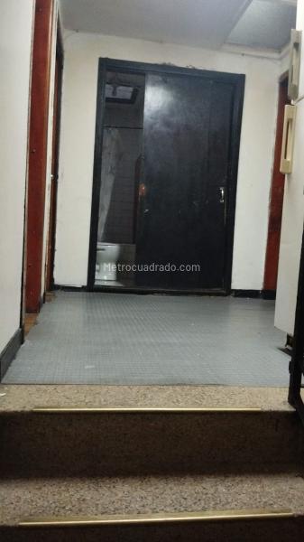 House in Bogotá, Bosque Popular, Localidad Engativá - Más