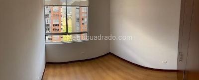Apartamento de 3 alcobas en venta en Alameda, Bogotá, 69 m² · foto 5 de 14