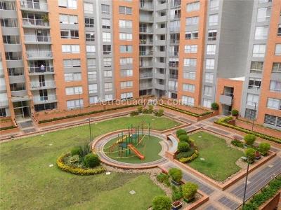 Apartamento de 3 alcobas en venta en Alameda, Bogotá, 69 m² · foto 8 de 14