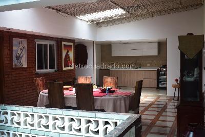 Casa de 5 alcobas en venta en San Isidro, Bogotá, 350 m² · foto 5 de 19