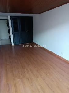 Casa en venta en Santa Barbara Central, Bogotá · foto 4 de 20