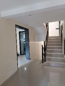 Casa en venta en Santa Barbara Central, Bogotá · foto 2 de 20