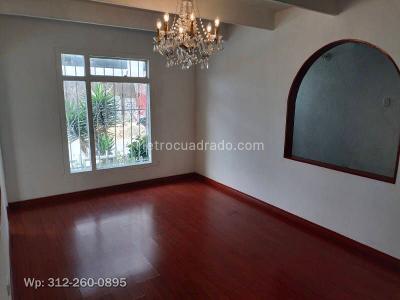 Casa en venta en Mandalay, Bogotá · foto 2 de 20
