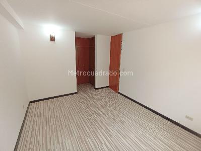 Casa en venta en Parque Lagartos, Bogotá · foto 10 de 18