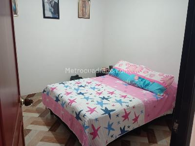 Casa de 5 alcobas en venta en Versalles, Ibagué, 204 m² · foto 8 de 18