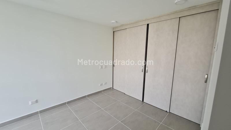 Piso – Armenia, Quimbaya - Más