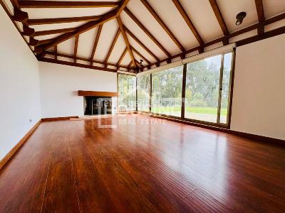 Casa de 3 alcobas en venta en Sindamanoy, Chía, 229 m² · foto 7 de 18