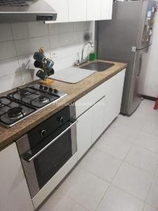 Apartamento de 3 alcobas en venta en Ciudadela La Felicidad, Bogotá, 75 m² · foto 3 de 12
