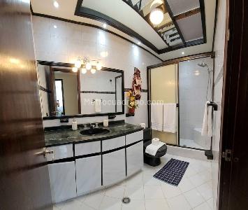 Casa de 5 alcobas en venta en Quinta Paredes, Bogotá, 257 m² · foto 14 de 17