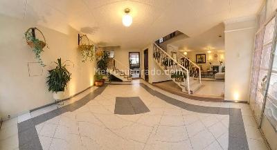 Casa de 5 alcobas en venta en Quinta Paredes, Bogotá, 257 m² · foto 3 de 17