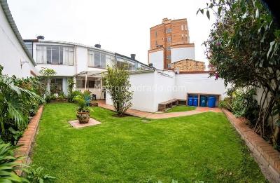Casa de 5 alcobas en venta en Quinta Paredes, Bogotá, 257 m² · foto 7 de 17