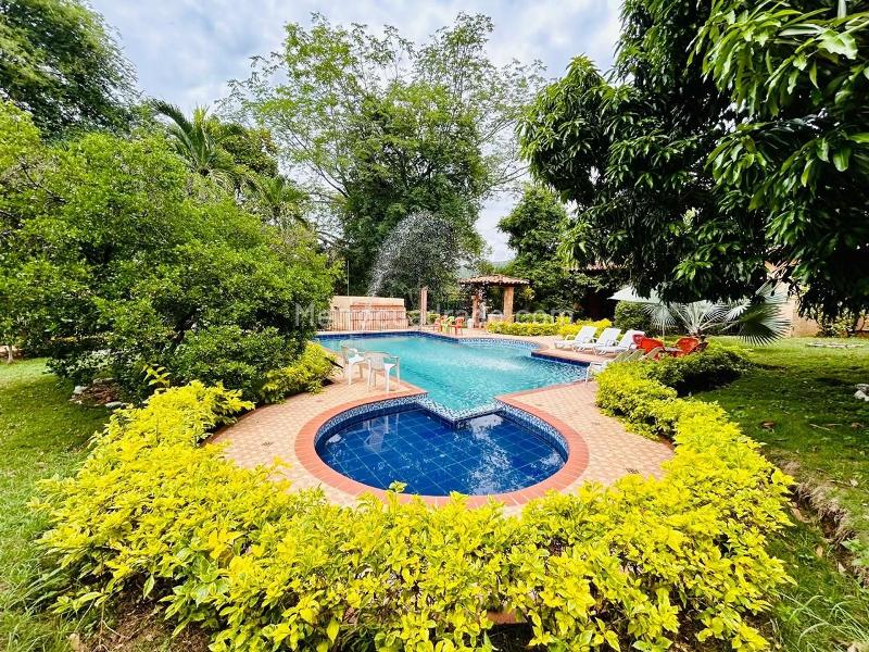 Fully Furnished Recreational Farm in Llano de Bolívar, Santa Fe