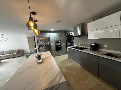 Casa de 4 alcobas en venta en Canaveral, Floridablanca, 227 m² · foto 5 de 14